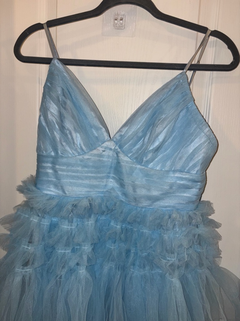 LULU’S Elegant Light Blue Tiered Tulle Evening Dress NWT - Picture 4 of 8